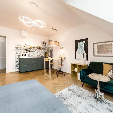 - Cosy Nest - Design Prague
